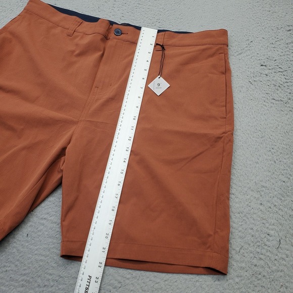Travis Mathew Step Dance Golf Short Mens 42 Brown Performance 9" Inseam A42324 - Picture 4 of 9